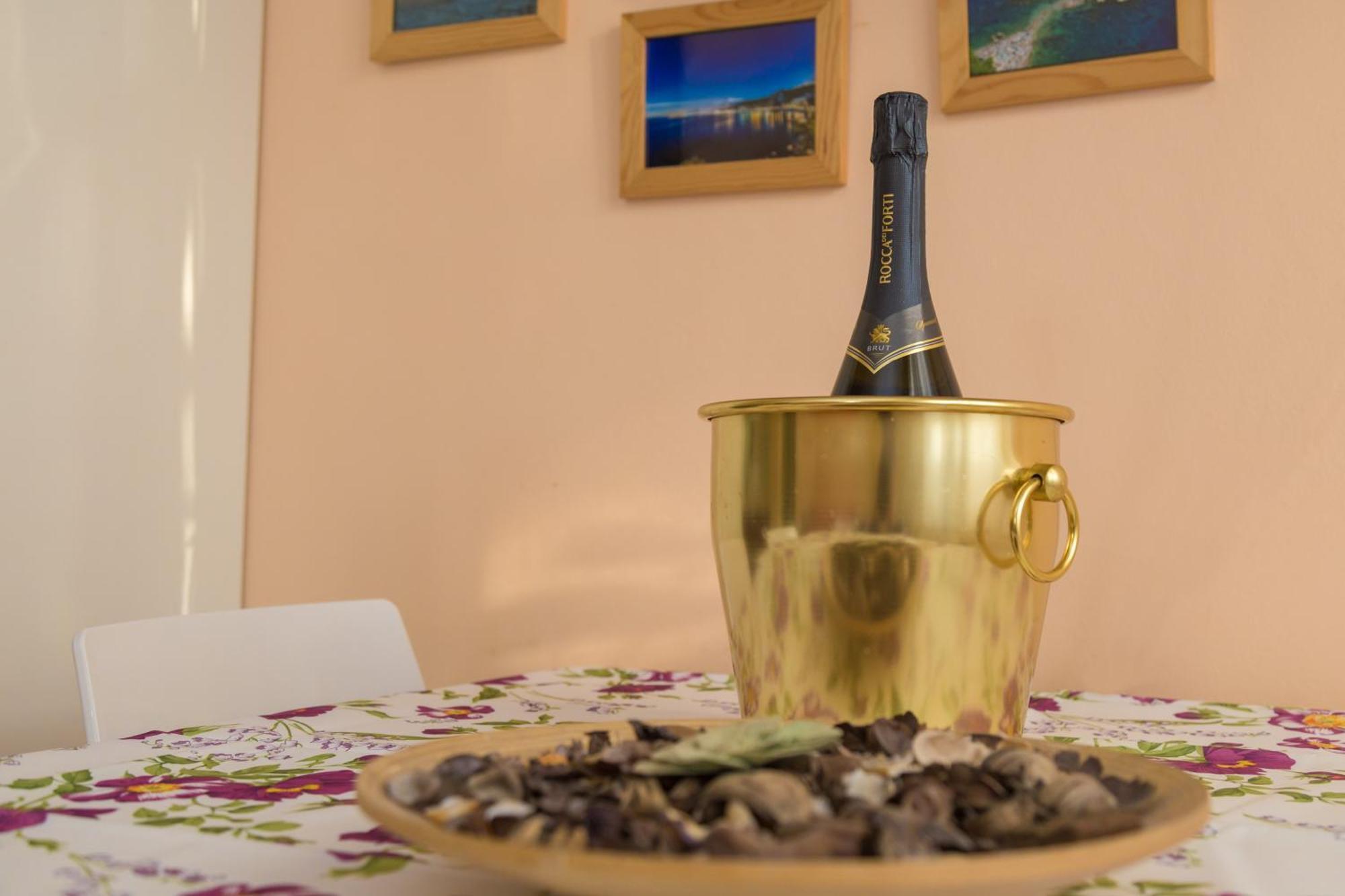 Il Signo Cocco Mare Apartment Taormina Esterno foto